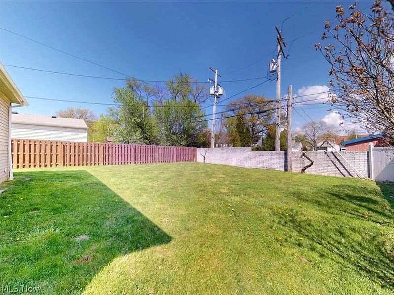 1461 Iroquois Avenue, Mayfield Heights, OH 44124 Photo 31