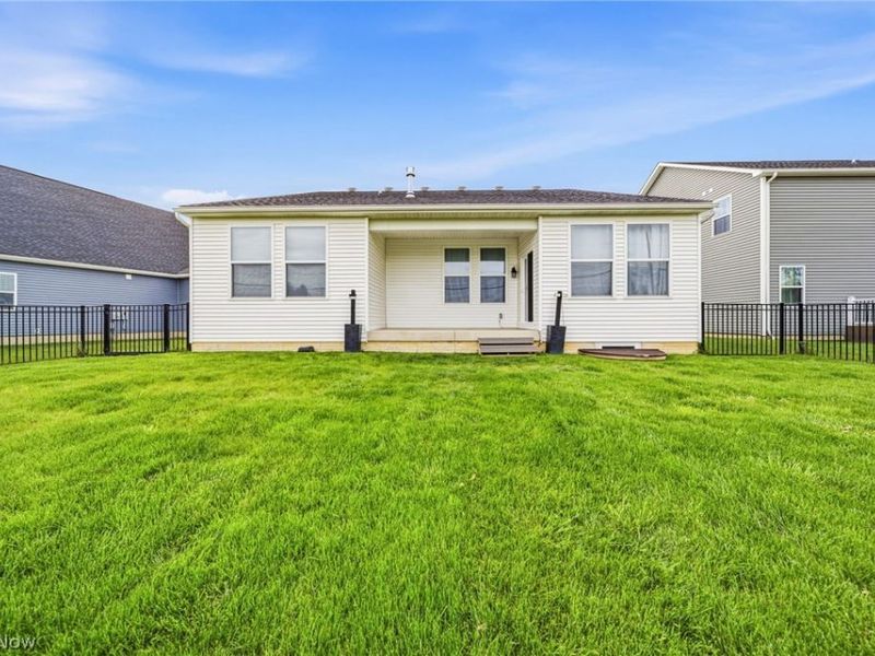 5380 Hawks Nest Circle, Sheffield Village, OH 44054 Photo 11