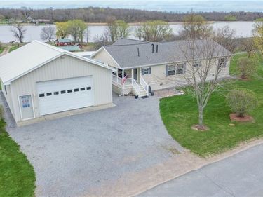 2570 Humphrey Road, Cape Vincent, NY 13618