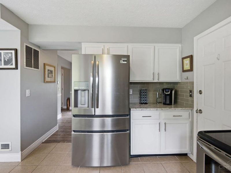 2374 Candlemakers Lane, Maineville, OH 45039 Photo 16