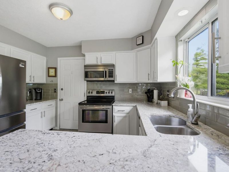 2374 Candlemakers Lane, Maineville, OH 45039 Photo 17