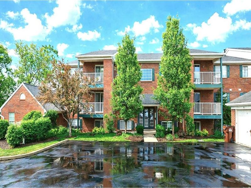 9612 Crosley Farm Drive, Unit 20, Cincinnati, OH 45251 Photo 1