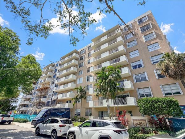 1455 N Treasure Dr , Unit 6H, North Bay Village, FL 33141