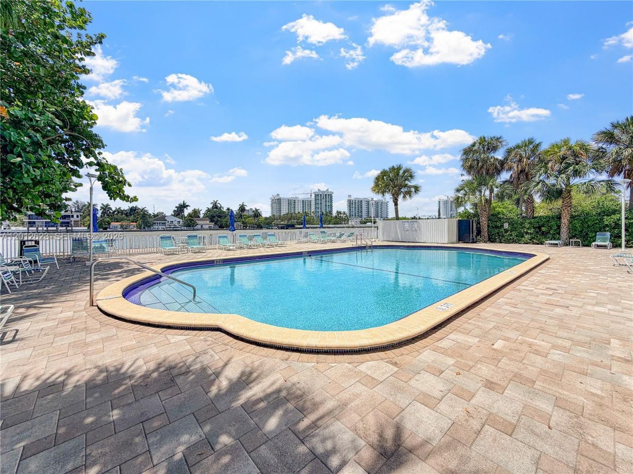1455 N Treasure Dr , Unit 6H, North Bay Village, FL 33141 Photo