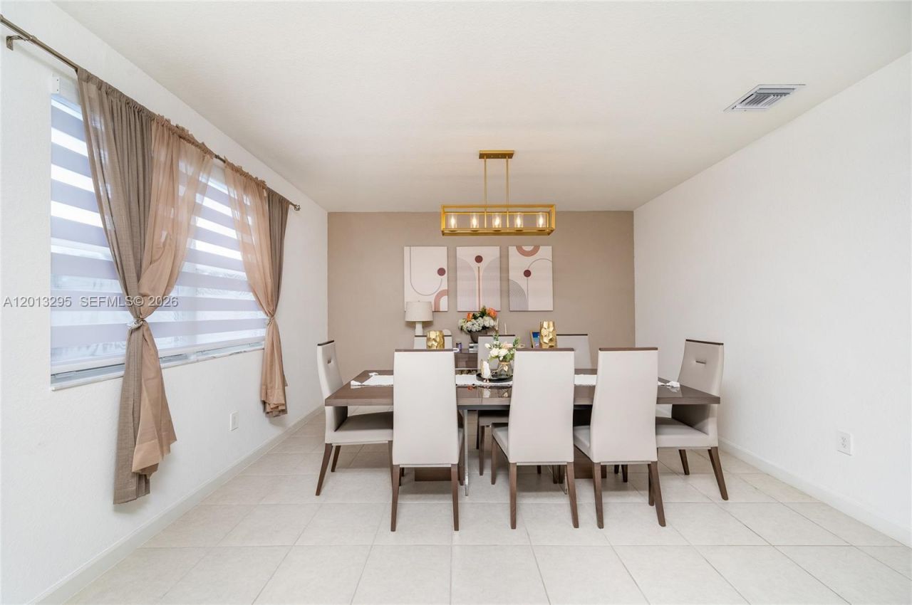 21325 SW 127th Ct , Miami, FL 33177 Photo