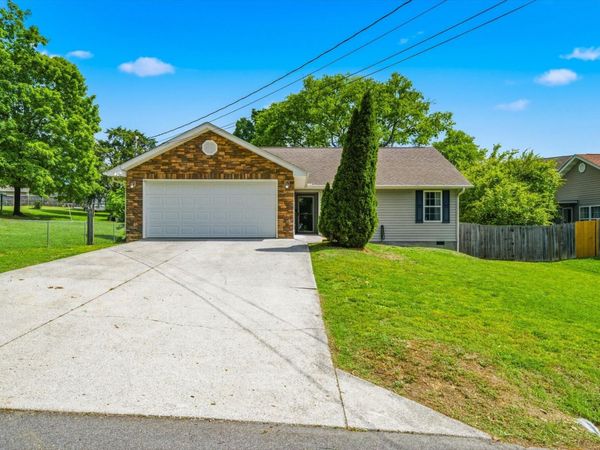 2450 Gibson Circle, Sevierville, TN 37876
