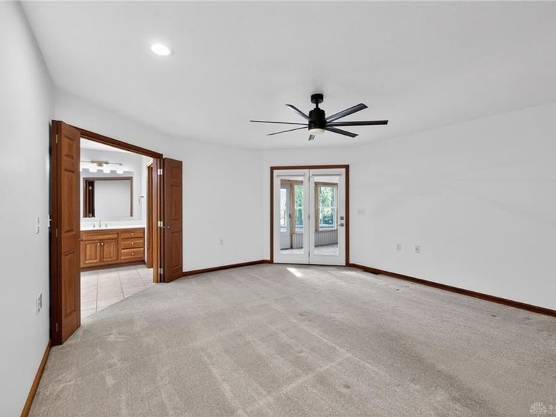 124 Stoney Brook Drive, Eaton, OH 45320 Photo 12