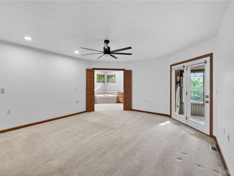 124 Stoney Brook Drive, Eaton, OH 45320 Photo 3