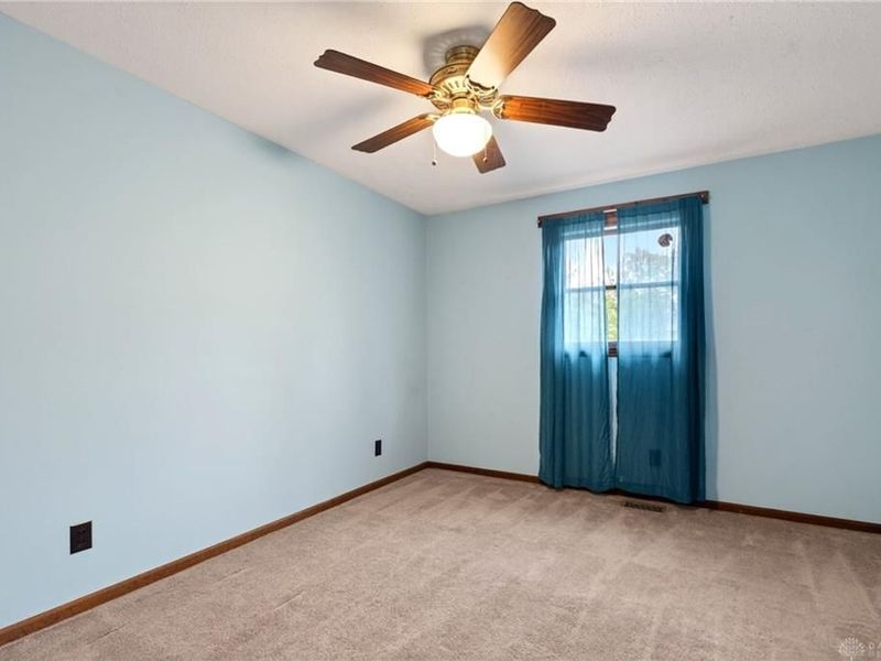 391 Roselake Drive, Centerville, OH 45458 Photo 22