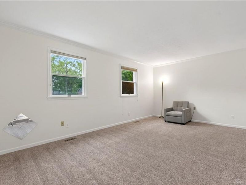 391 Roselake Drive, Centerville, OH 45458 Photo 7