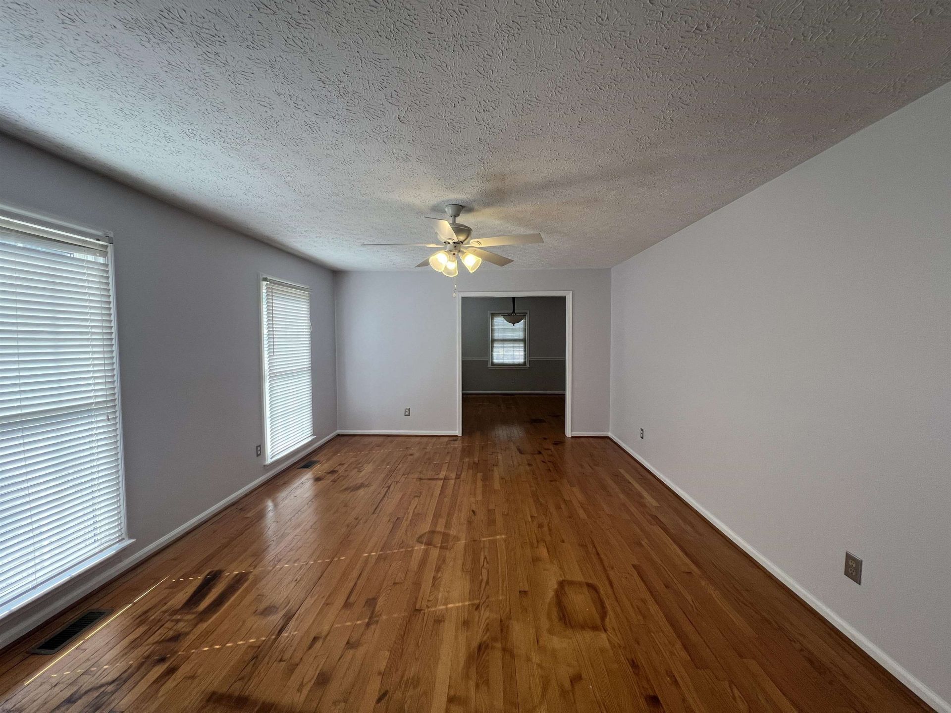 18 Plantation Dr.  Photo 4