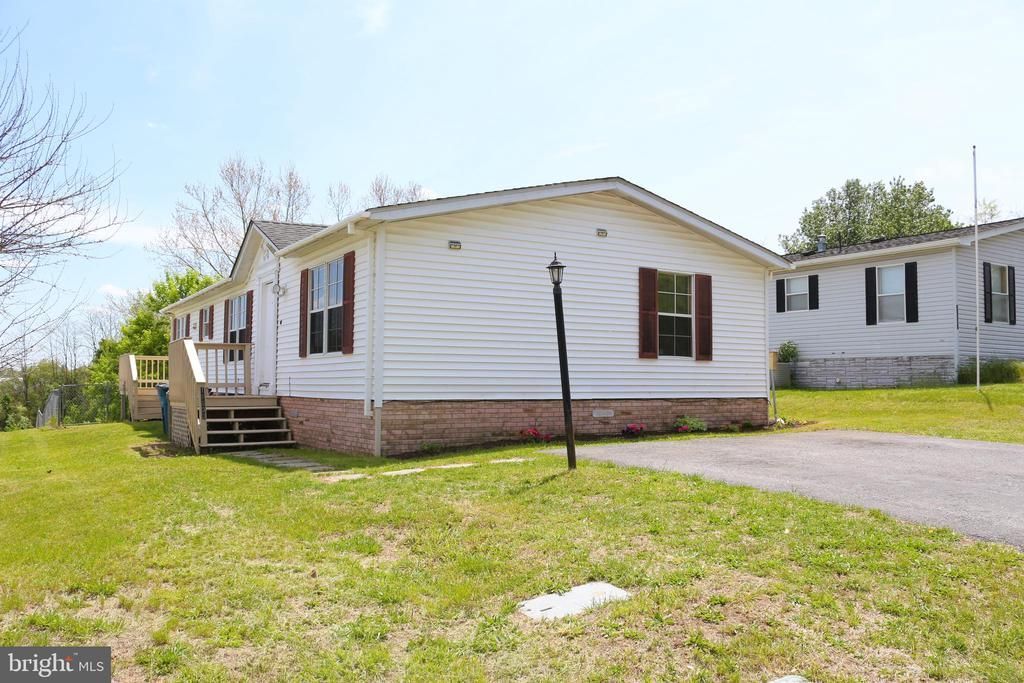 11933 Heather Drive, Hagerstown, MD 21740 Main Photo