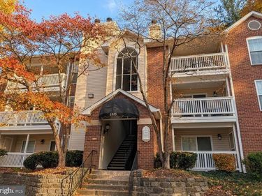 1523 LINCOLN, Unit 103, MCLEAN, VA 22102