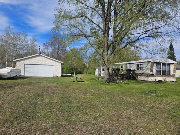 5180 Birch Island Drive, Barryton, MI 49305