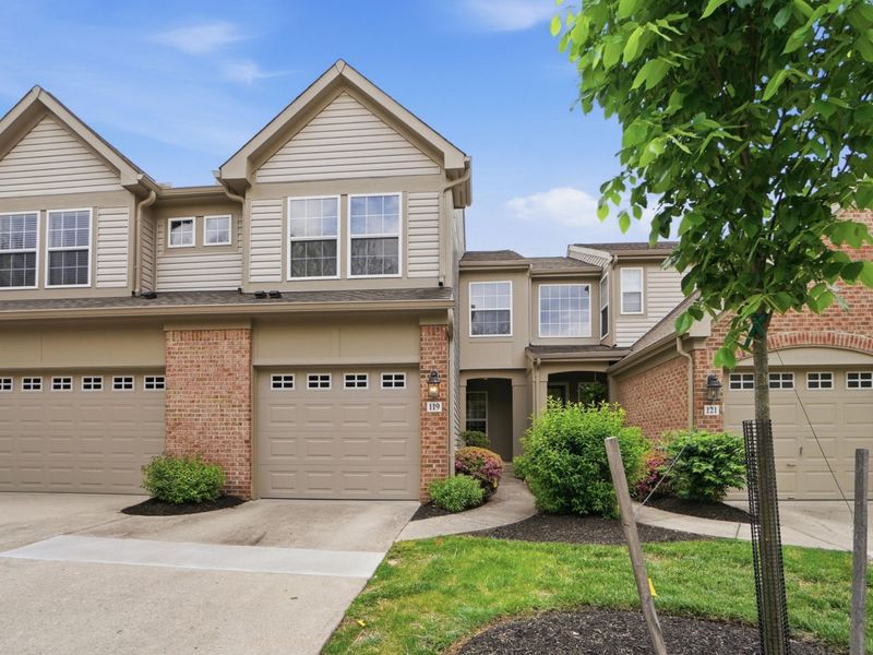 119 Hidden Ridge Court, Unit 2D, Highland Heights, KY 41076 Photo 1