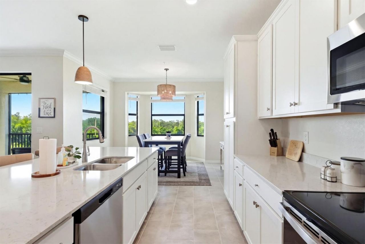18008 Gawthrop Drive , Unit 401, Bradenton, FL 34211 Photo