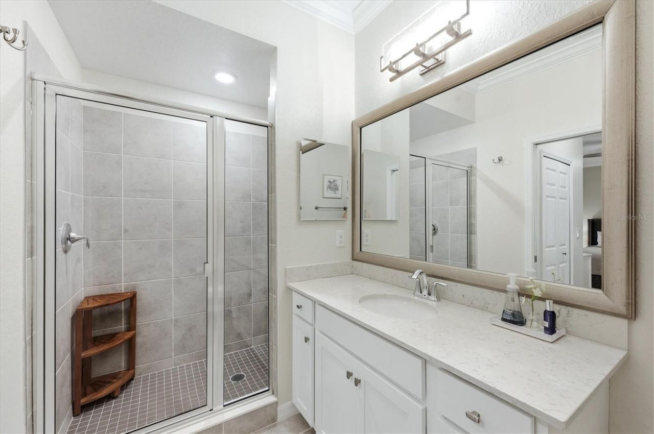 18008 Gawthrop Drive , Unit 401, Bradenton, FL 34211 Photo