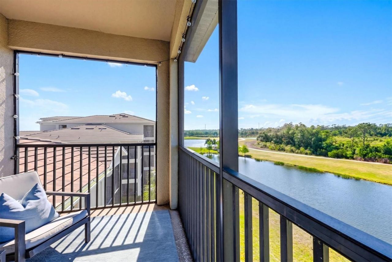 18008 Gawthrop Drive , Unit 401, Bradenton, FL 34211 Photo
