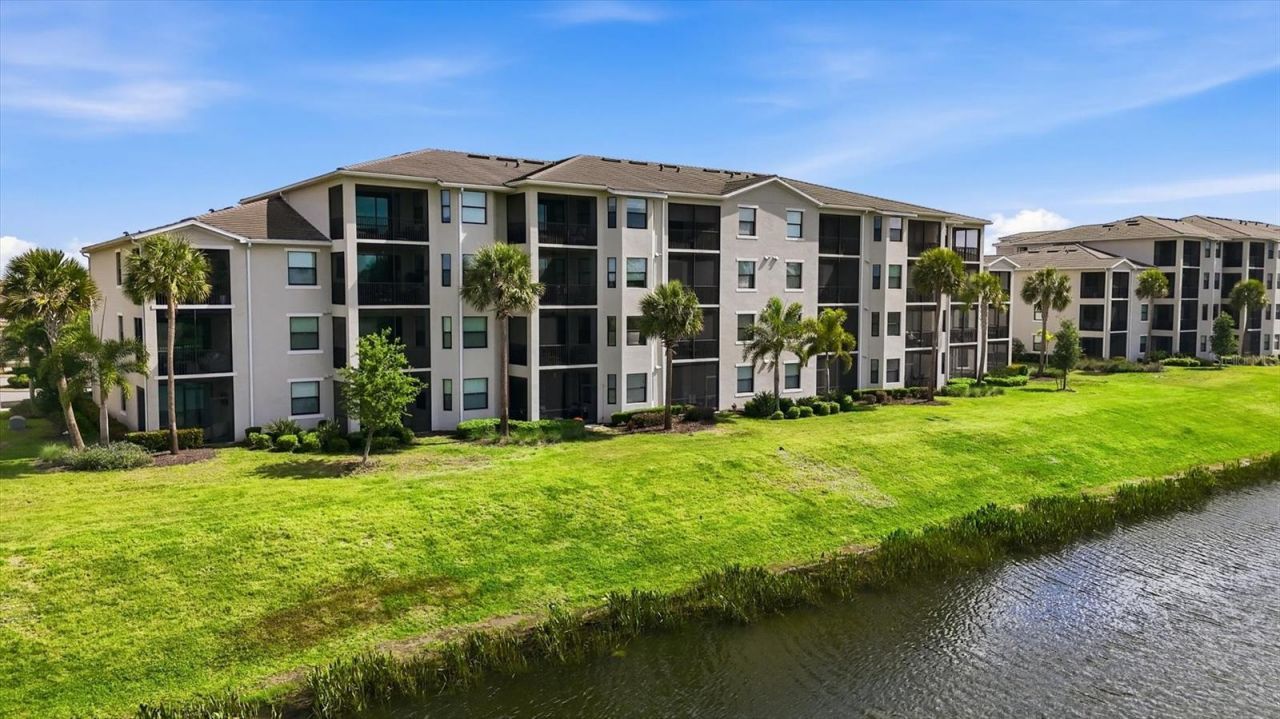 18008 Gawthrop Drive , Unit 401, Bradenton, FL 34211 Photo