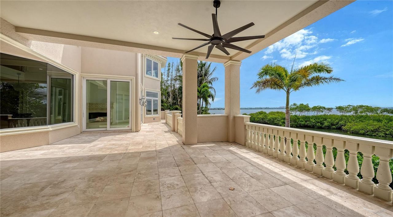 1356 Point Crisp Road, Sarasota, FL 34242 Photo