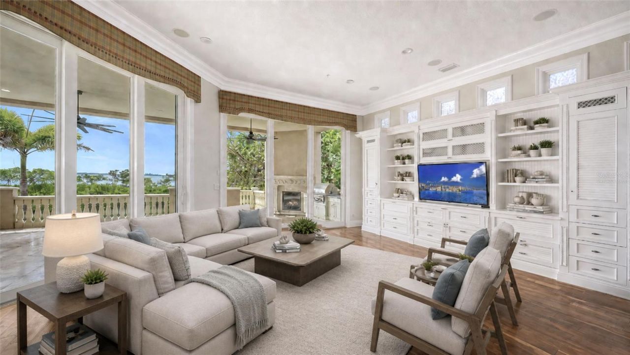 1356 Point Crisp Road, Sarasota, FL 34242 Photo
