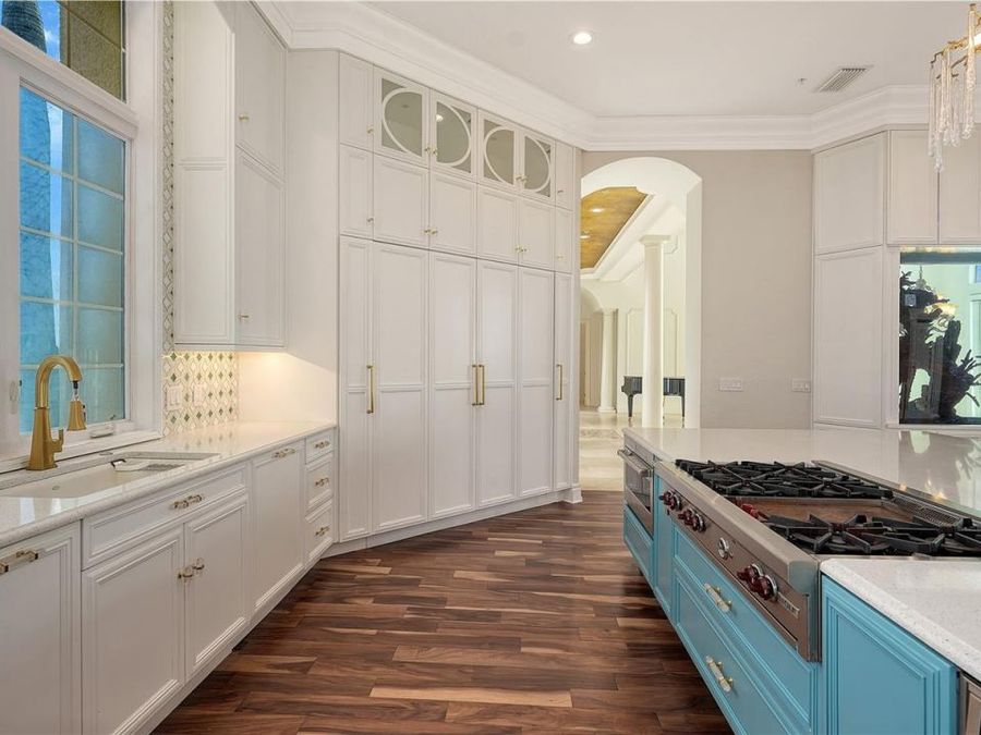 Property Image 28