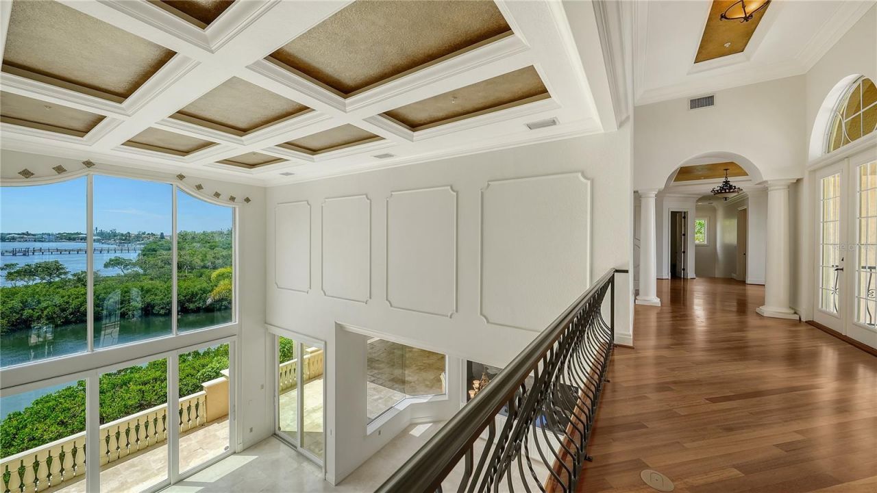 1356 Point Crisp Road, Sarasota, FL 34242 Photo