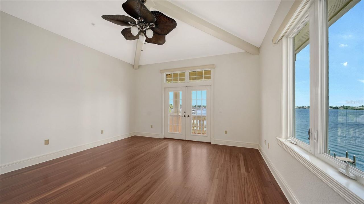 1356 Point Crisp Road, Sarasota, FL 34242 Photo
