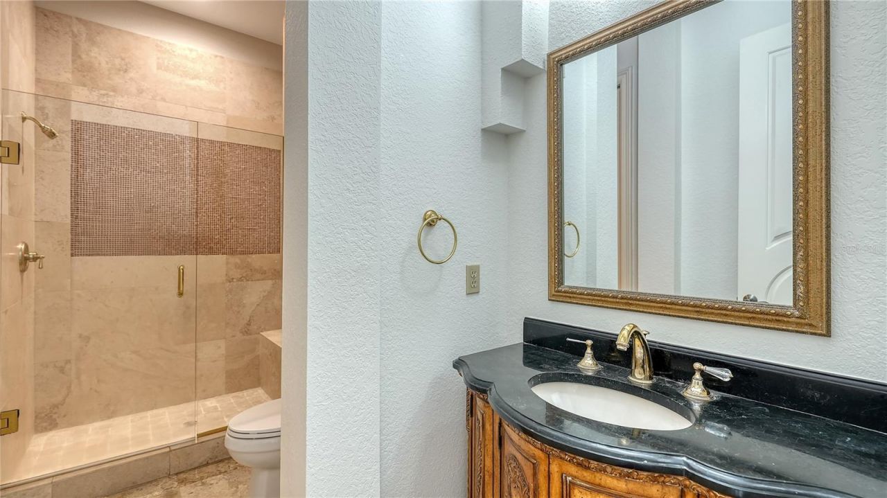 1356 Point Crisp Road, Sarasota, FL 34242 Photo