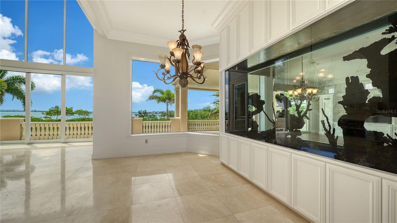 1356 Point Crisp Road, Sarasota, FL 34242 Photo