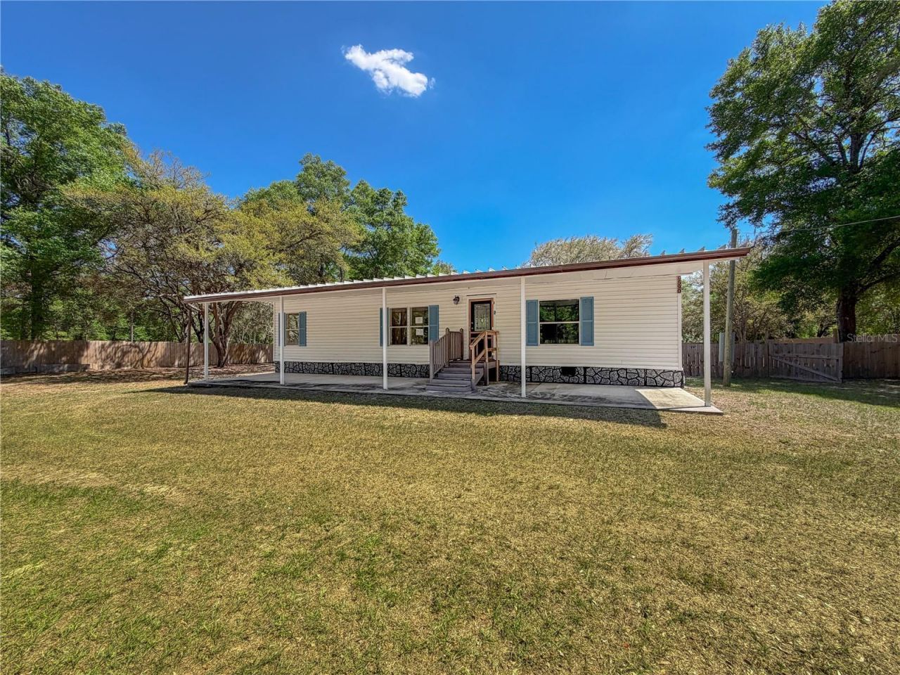 9590 NE 78th Lane , Bronson, FL 32621 Photo
