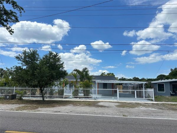 6405 S MANHATTAN AVENUE , TAMPA, FL 33616