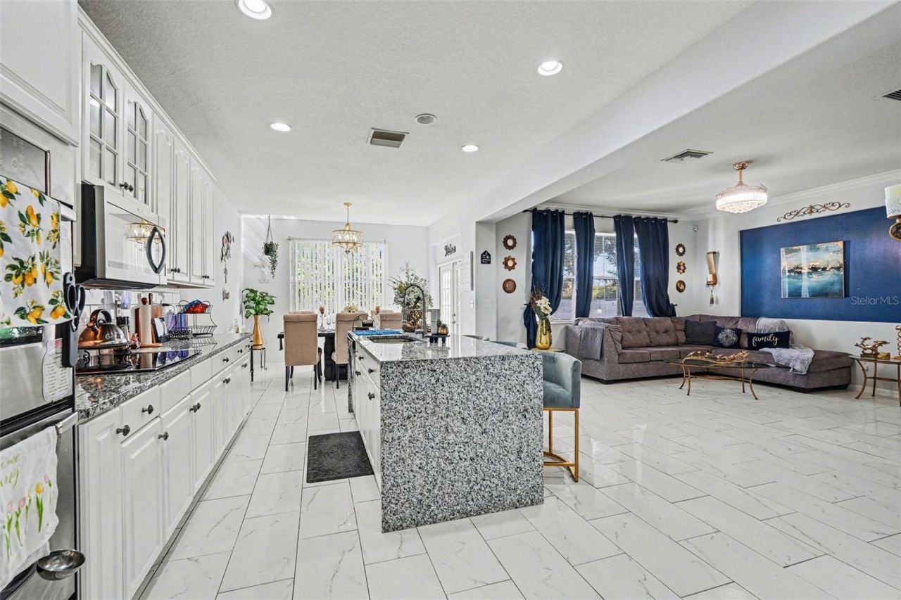 1720 Atlantic Drive , Ruskin, FL 33570 Photo