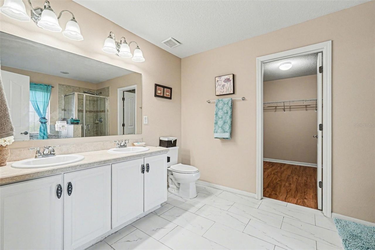1720 Atlantic Drive , Ruskin, FL 33570 Photo
