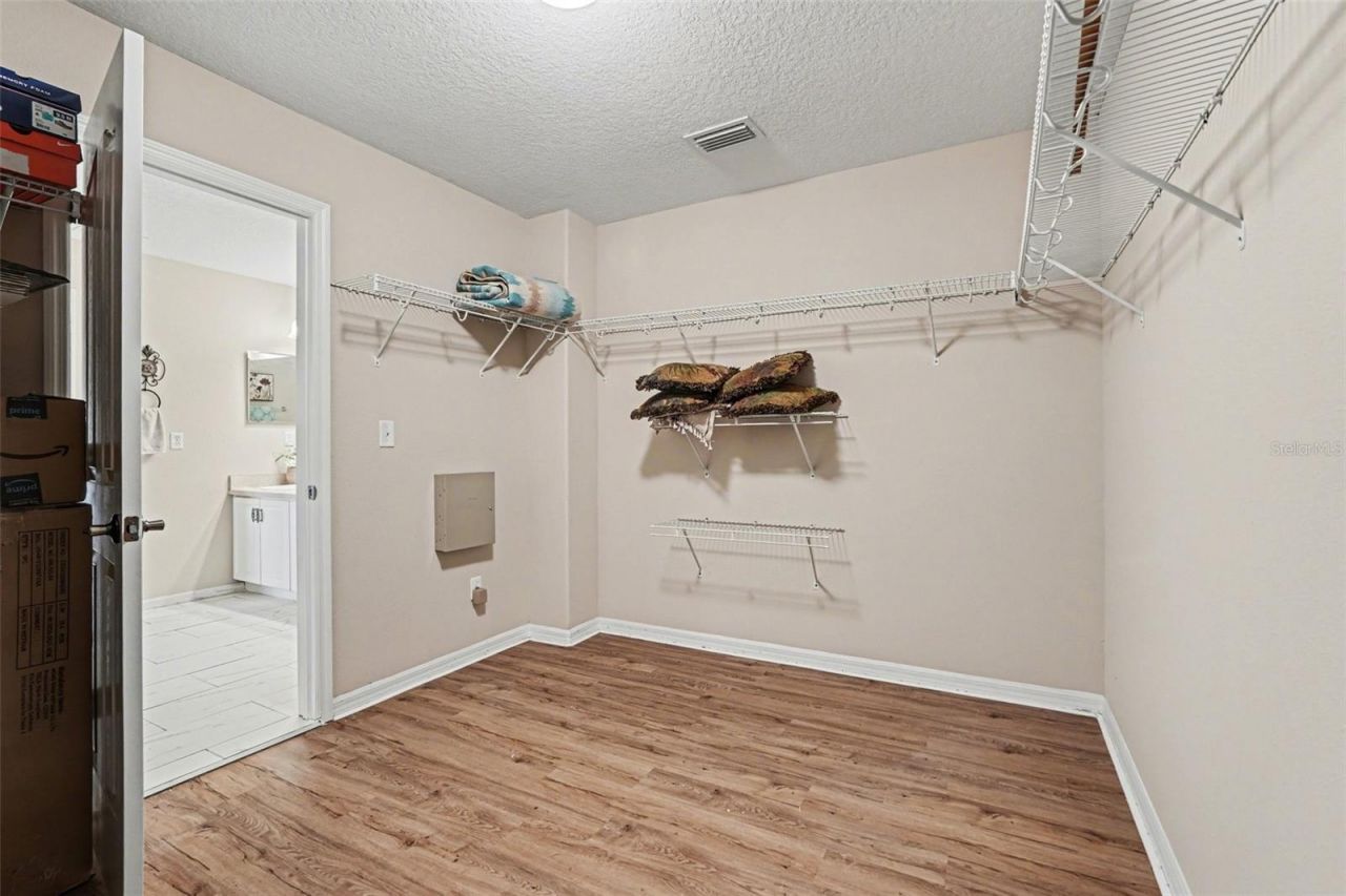 1720 Atlantic Drive , Ruskin, FL 33570 Photo