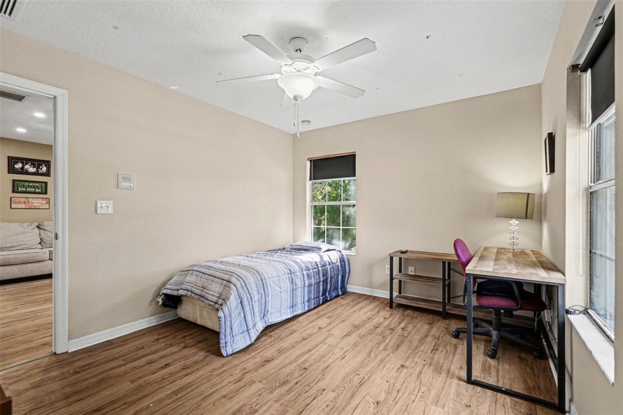 1720 Atlantic Drive , Ruskin, FL 33570 Photo