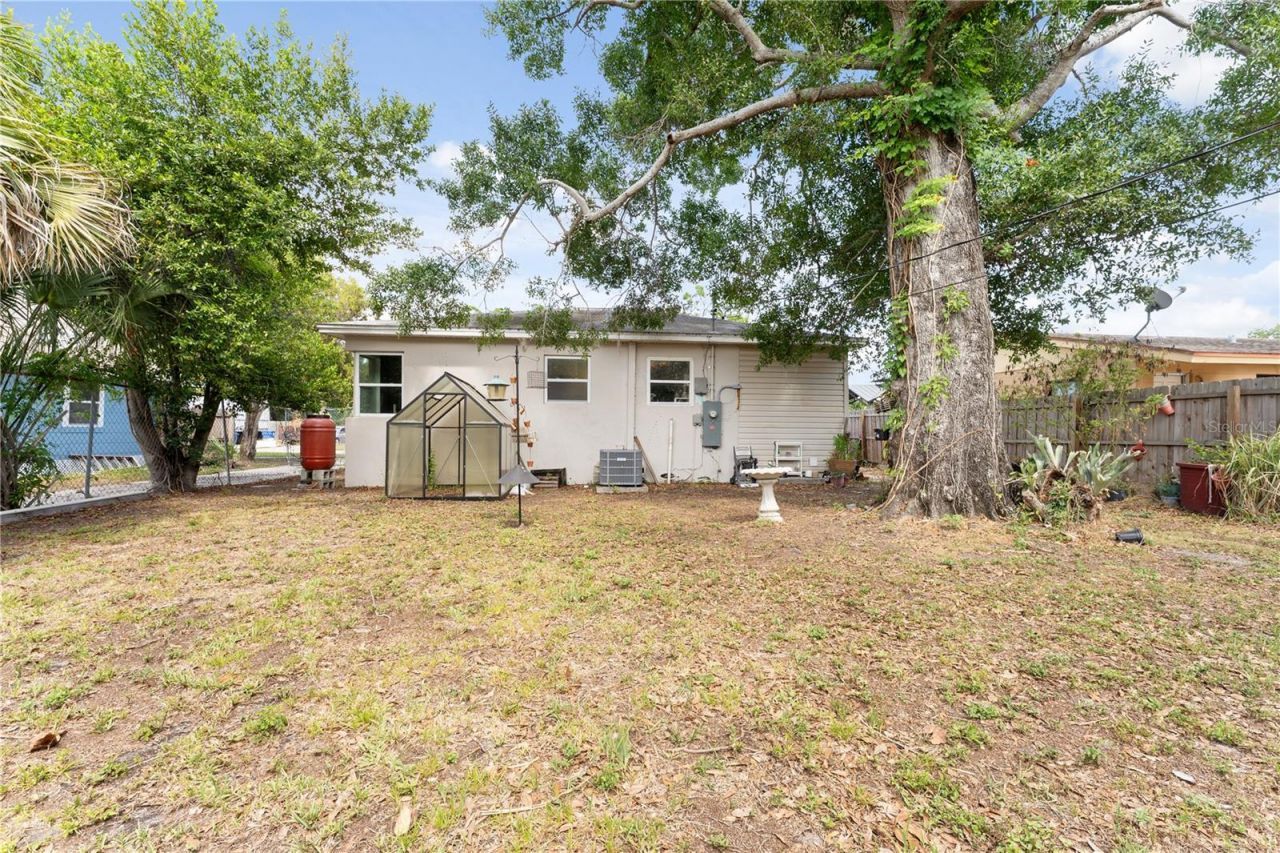 1751 Dayton Street S, Saint Petersburg, FL 33712 Photo