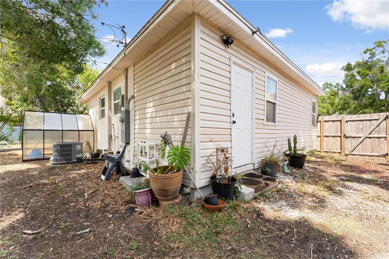 1751 Dayton Street S, Saint Petersburg, FL 33712 Photo