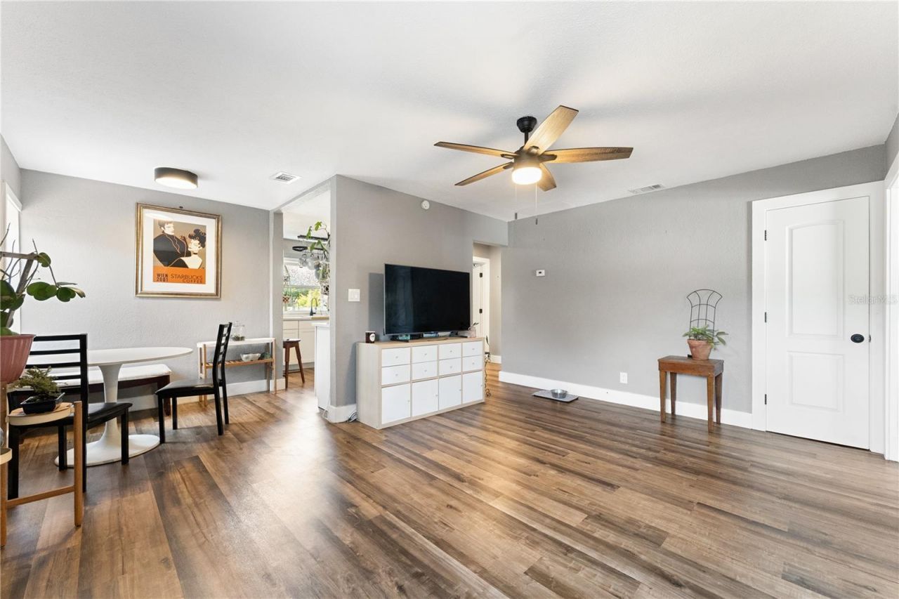 1751 Dayton Street S, Saint Petersburg, FL 33712 Photo