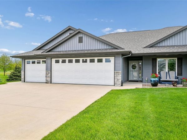 3615 Bluebird Drive SW, Cedar Rapids, IA 52404