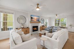 3027 Baltimore Street photo 4