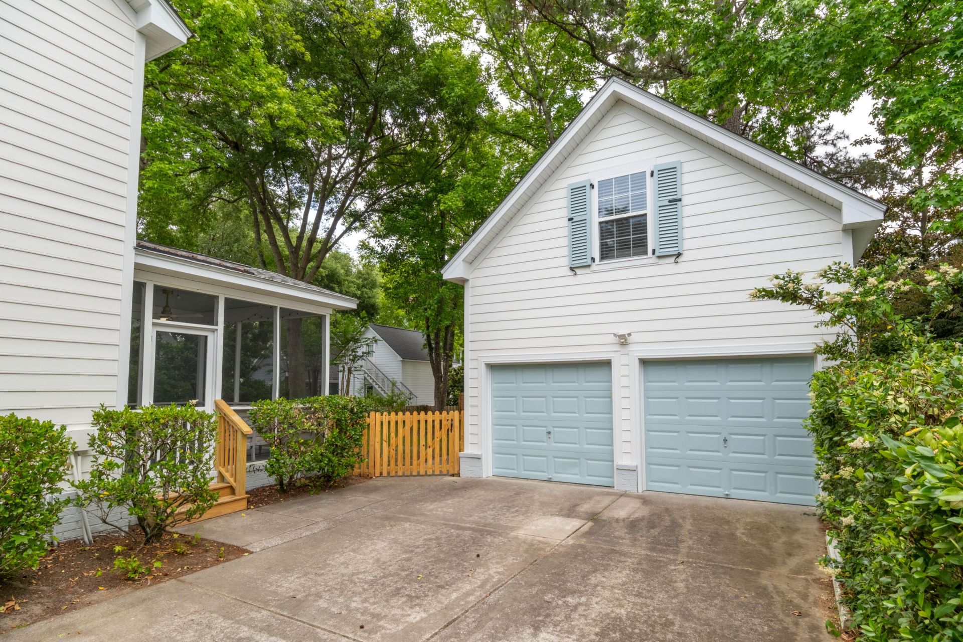 3027 Baltimore Street Photo 5