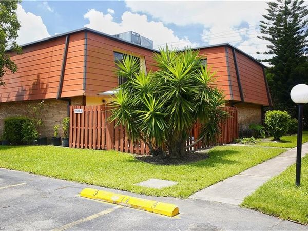 1514 Park Meadows DR , Unit 3, FORT MYERS, FL 33907