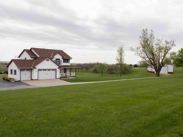 17987 S 228th Street, Gretna, NE 68028