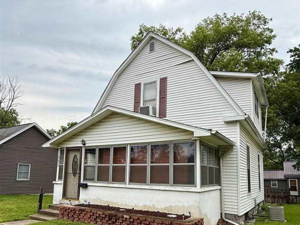 404 W Sylvandell St, SULLIVAN, IN 47882
