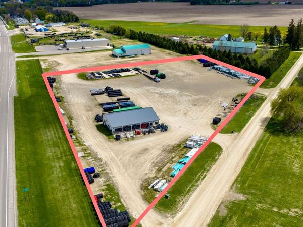 535 W Main Street , Le Roy, MN 55951