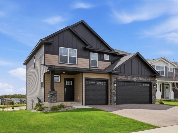 8813 Periwinkle Boulevard, Woodbury, MN 55129