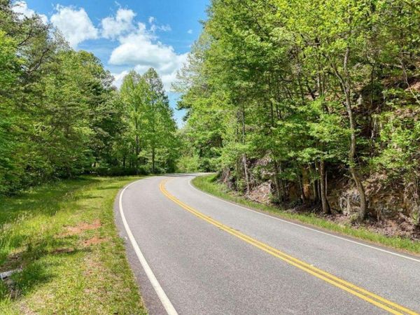 7.12 Richard B Russell Scenic Highway, Blairsville, GA 30512