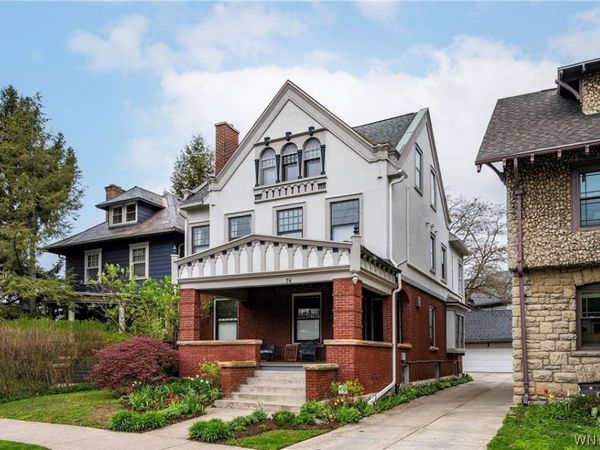 74 Bidwell Parkway , Buffalo, NY 14222