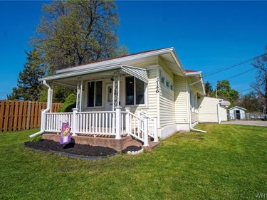 3146 Winsted Road, Hamburg, NY 14075